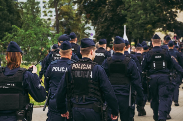 Policja dementuje. Fałszywe informacje udostępnił m.in. jeden z posłów