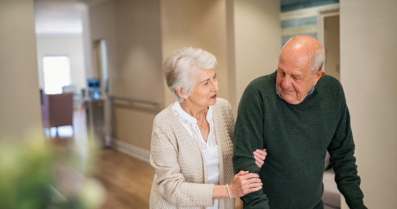 Jak długo żyją Polacy? Ogromna różnica między kobietami a mężczyznami