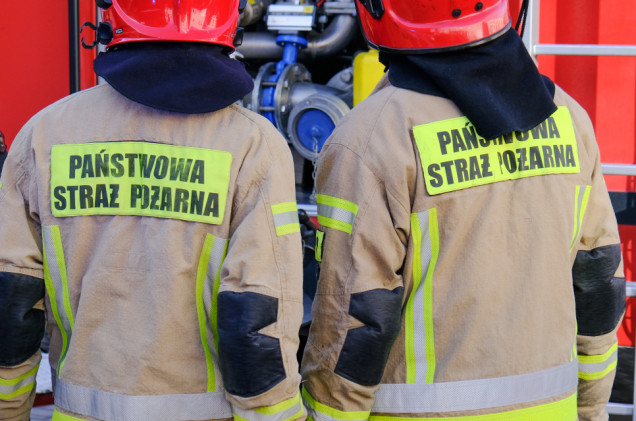 Tragiczny pożar samochodu. Nie żyje 36-letni mężczyzna, dwie osoby w szpitalu