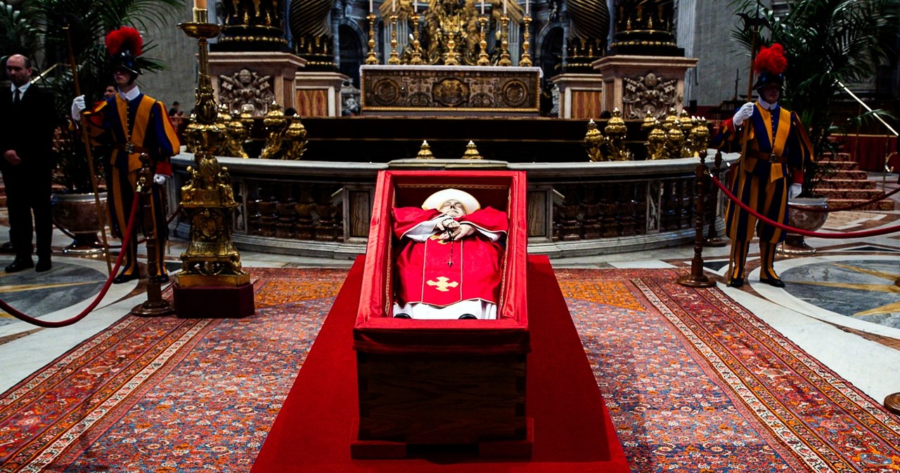 Pogrzeb papieża Franciszka. Relacja na żywo w RMF24.pl