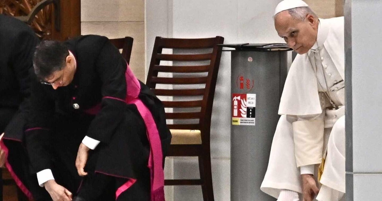 Papież odwiedził meczet. Mocne przemówienie w Algierze