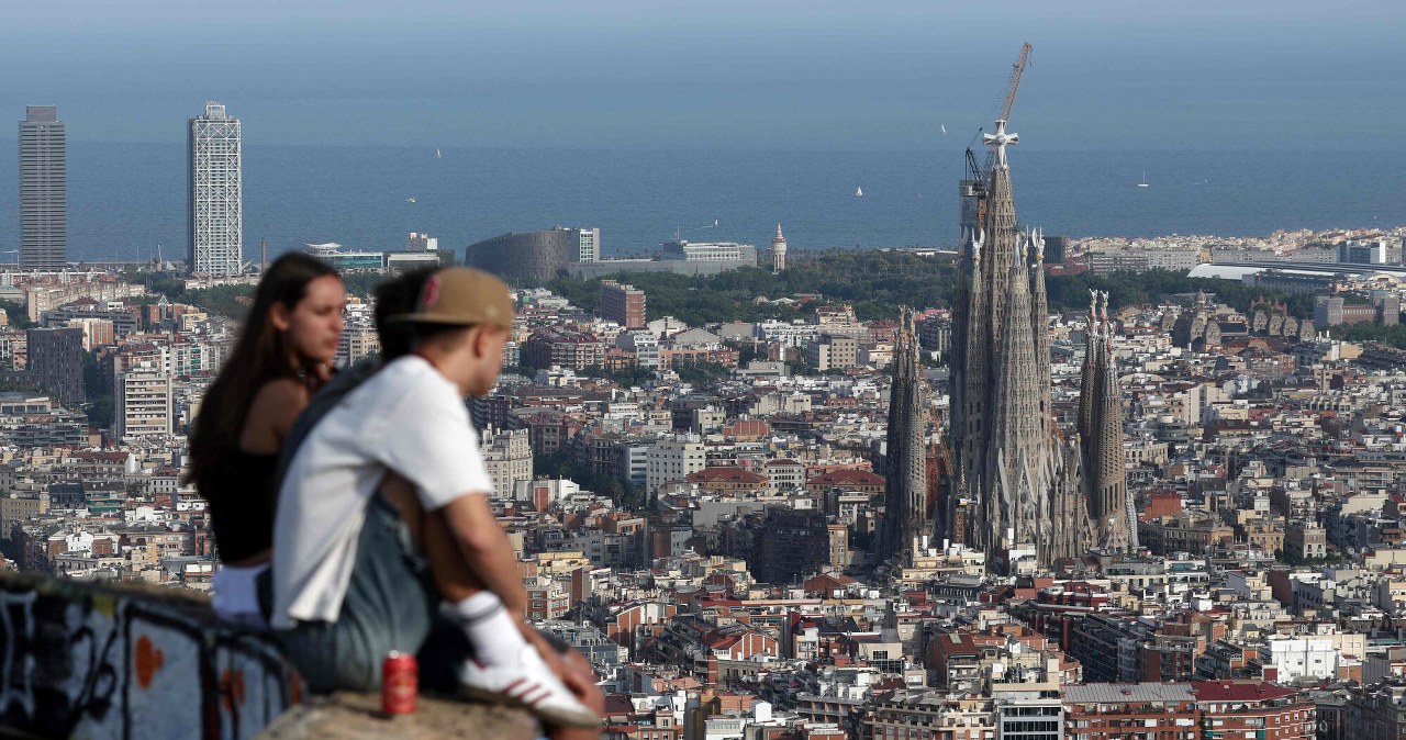 Oczy świata zwrócone na Barcelonę. Papież Leon XIV domknie pewien etap historii