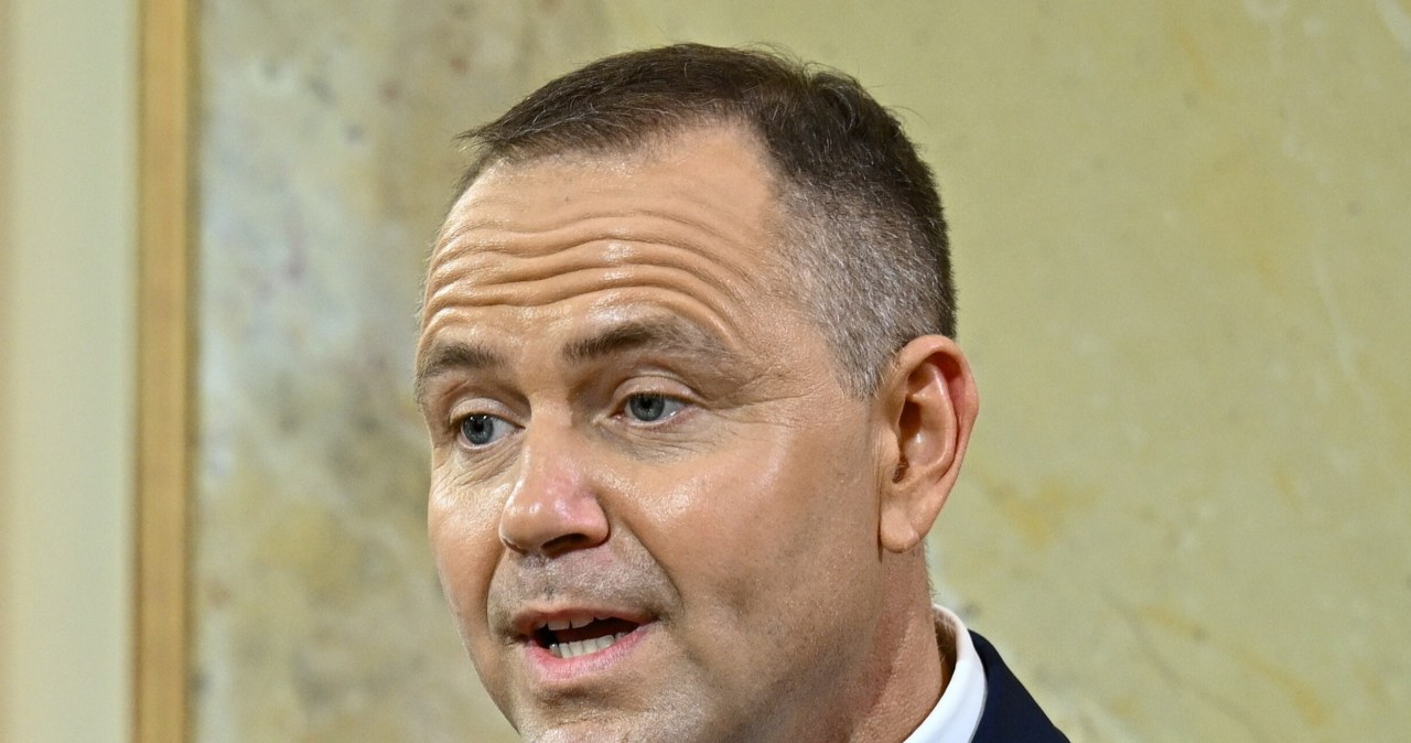 Prezydent Nawrocki zawetował ustawę o SAFE, a w Szwajcarii nie mógł się nachwalić