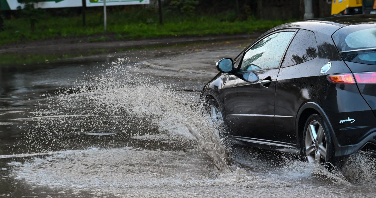 "Przygotowanie na podtopienia". Ważny komunikat po naradzie w RCB