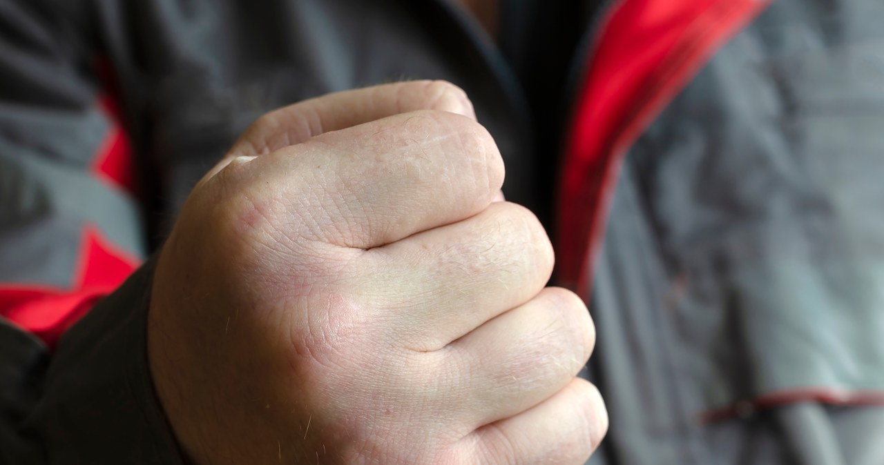 Cmentarny bandyta wpadł w ręce policji. Jedną z ofiar 92-latek