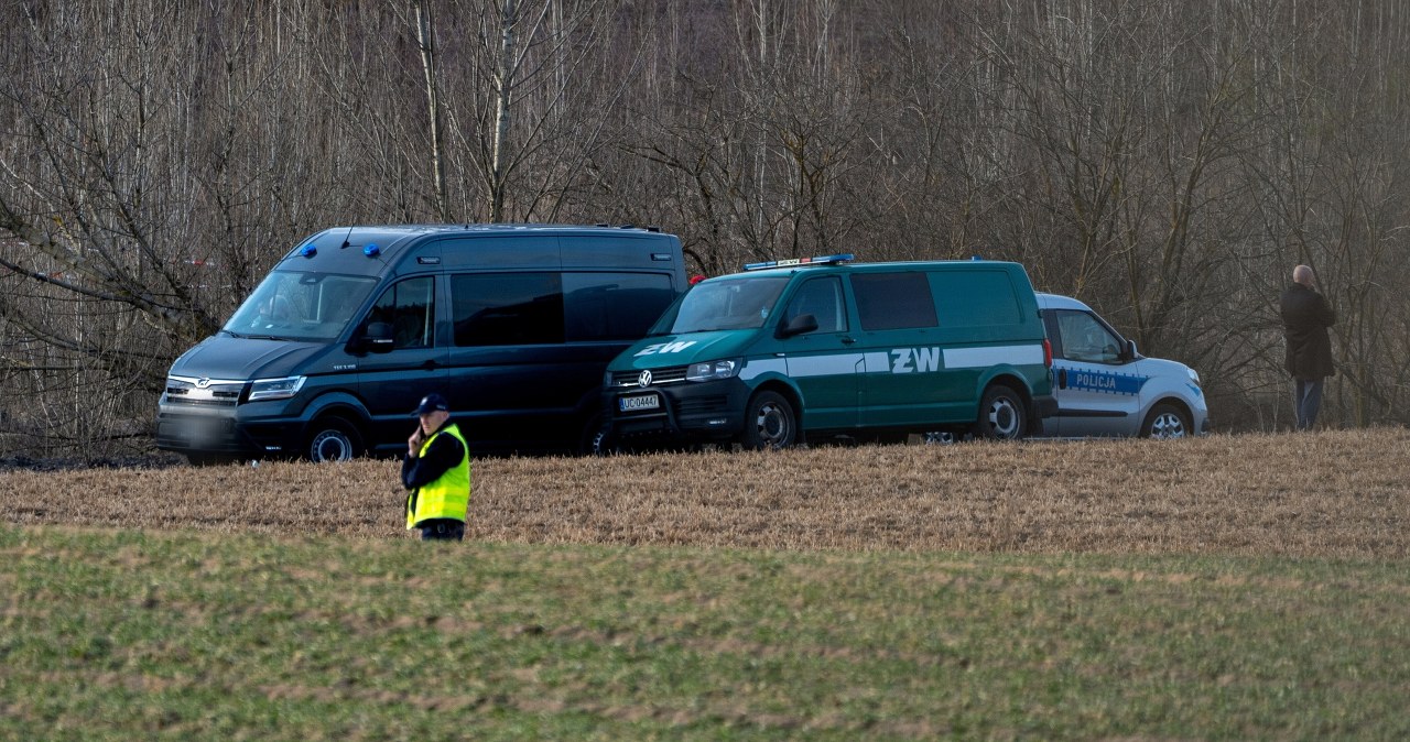 Znalezisko niedaleko Wyryk. To mogą być szczątki rakiety do zwalczania dronów
