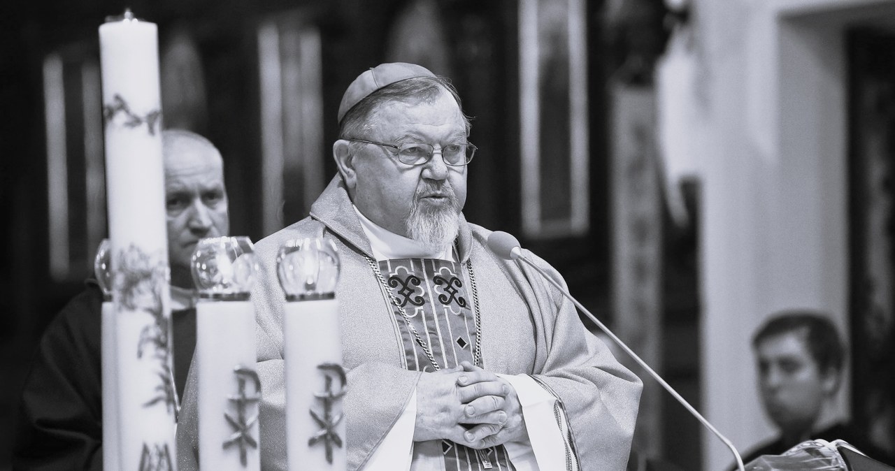 Nie żyje biskup Antoni Dydycz. Katyń i Smoleńsk - do tych tematów często wracał