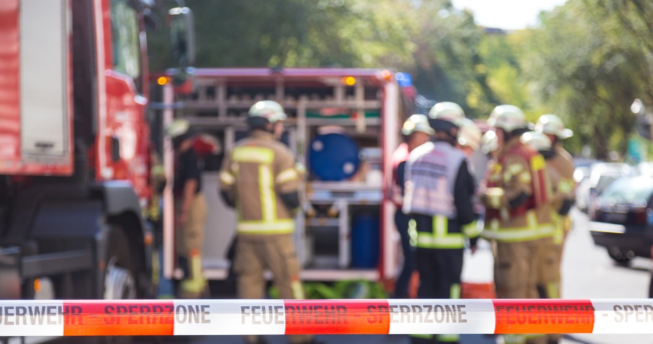 Samochód wjechał w grupę ludzi. Nie żyją dwie osoby