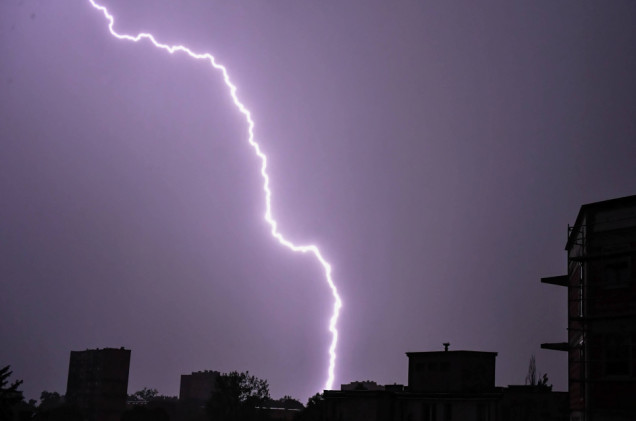 Burze nad Polską. Większość kraju z alertami