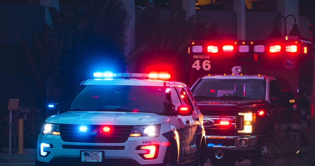 Pokłócił się z żoną o mecz. Zabił ją, postrzelił pasierbicę i odebrał sobie życie