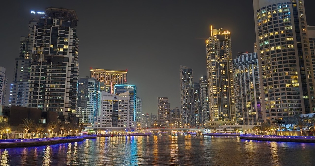 Atak rakietowy na Dubaj. Eksplozja w luksusowym hotelu