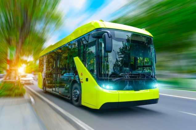 Przetargi na zakup autobusów elektrycznych. CBA zatrzymała 4 osoby