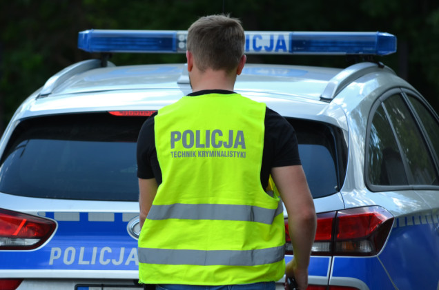 Zarzuty dla 21-latka z Chojny. Jest podejrzany o zabójstwo matki i próbę zabicia babci