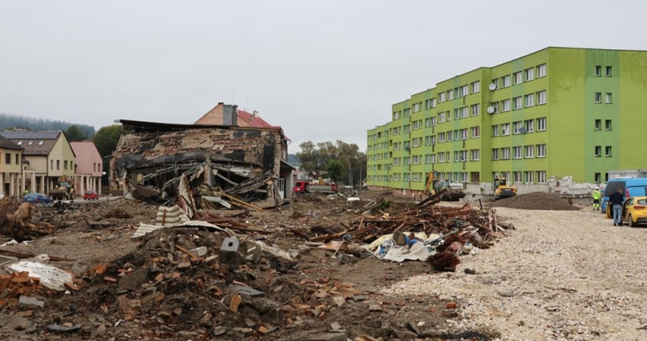 Pieniądze czekają na powodzian. Sprawdź, jak dostać wsparcie z nowej puli