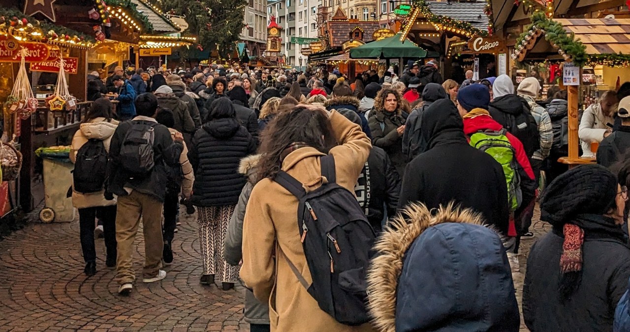 Neonazistowska muzyka rozbrzmiała na jarmarku bożonarodzeniowym