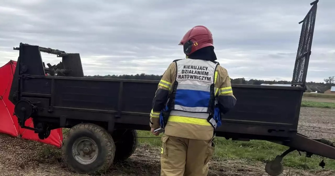 Tragiczny wypadek podczas prac polowych. Zginął wciągnięty przez maszynę