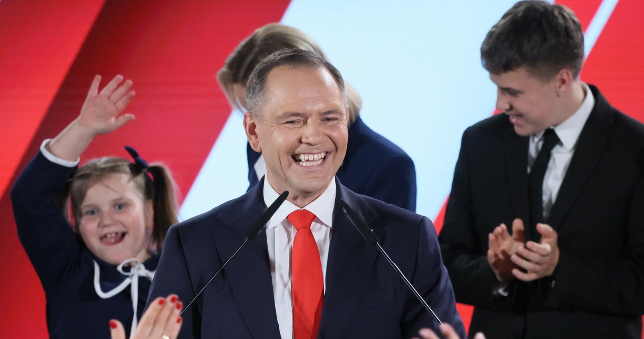 "Zwycięstwo o smaku rewanżu". Zagraniczne media o wynikach wyborów