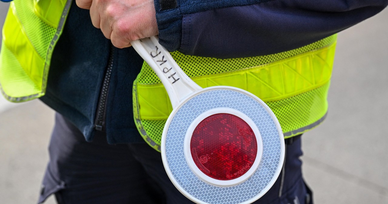 Tysiące policjantów na drogach. Także nieoznakowane radiowozy