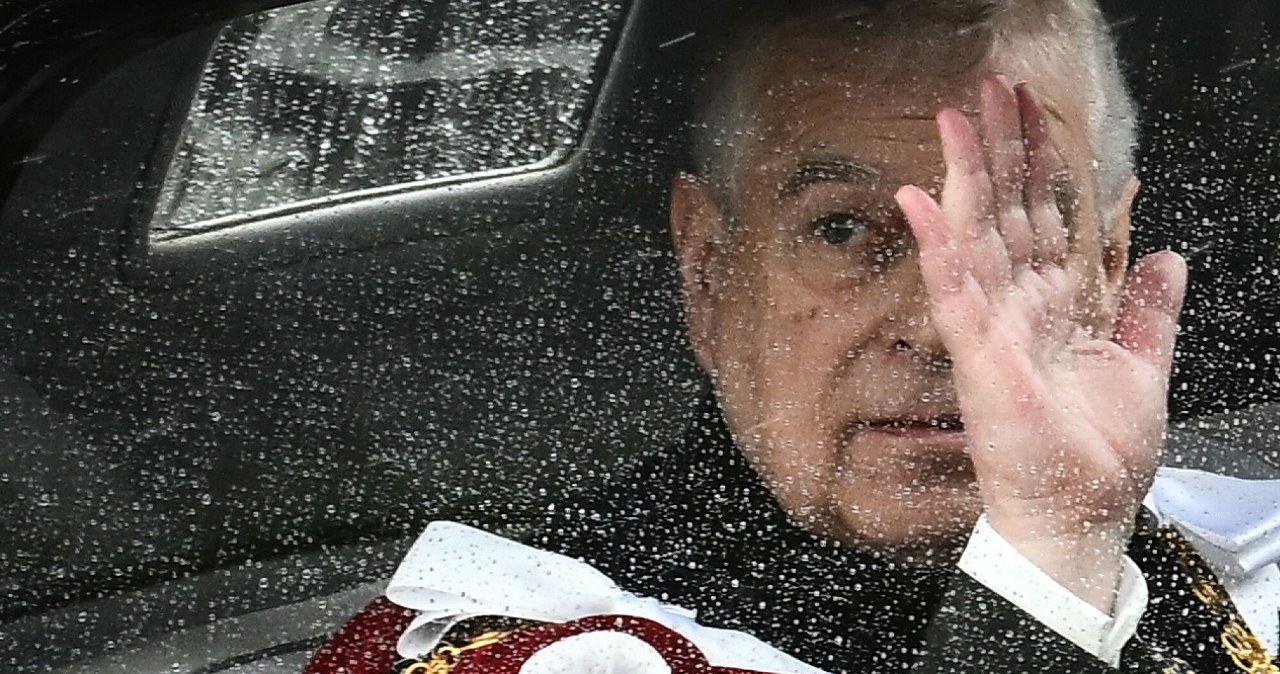 Książę Andrzej ma się wynieść. Król pozbawił go tytułów