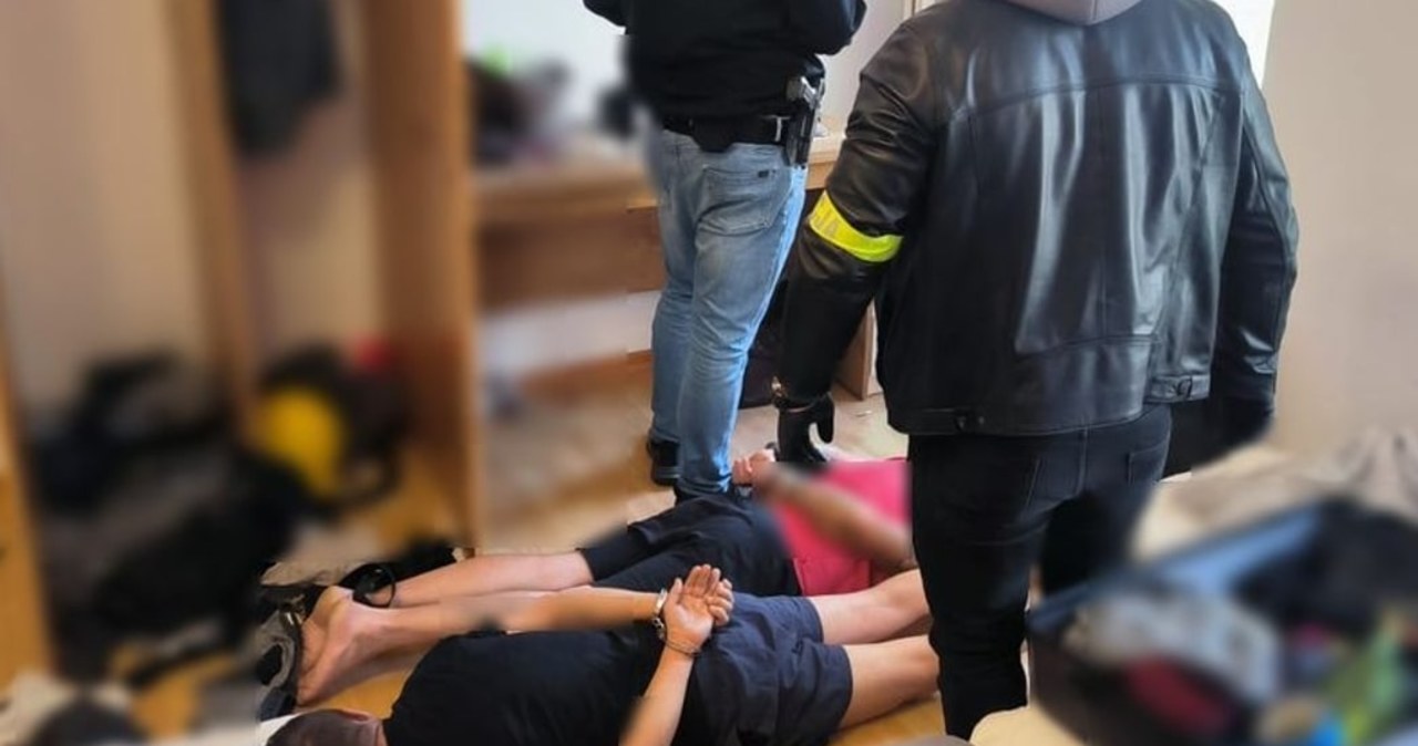 Taksówkarz sterroryzowany bronią. Napastnicy zażądali kursu do Sopotu