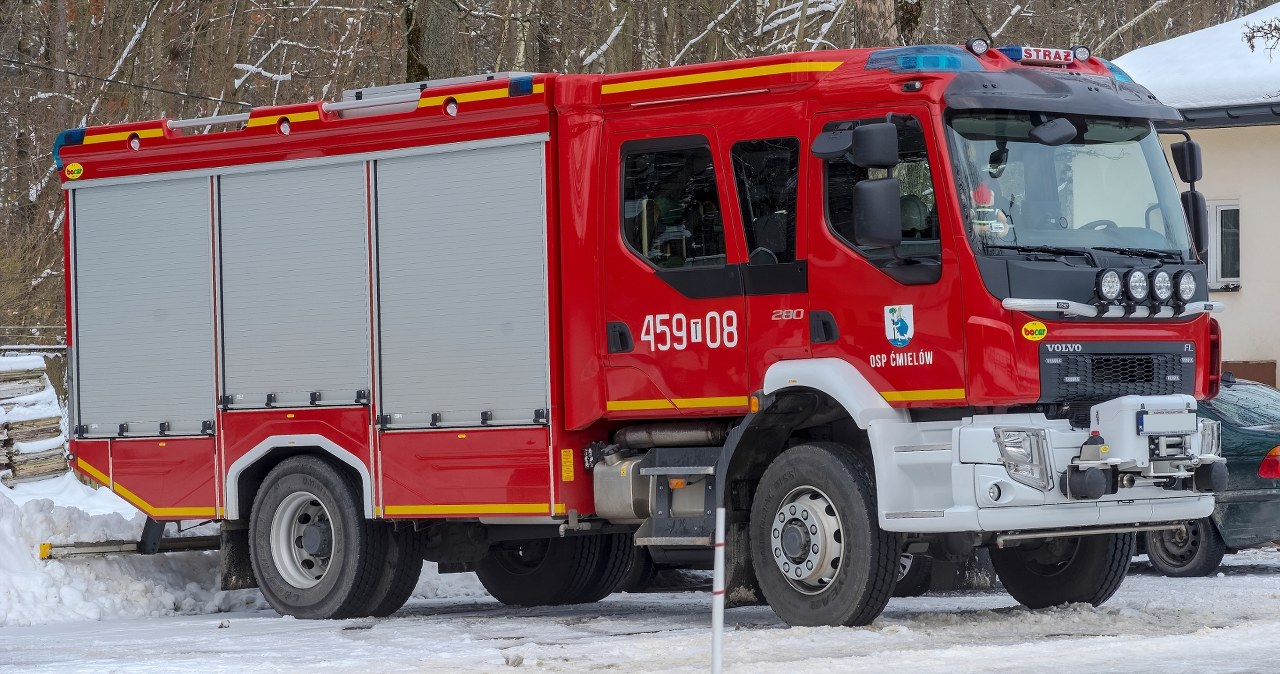 Pożar DPS w Szczawnie. Są poparzeni, jedna osoba nie żyje