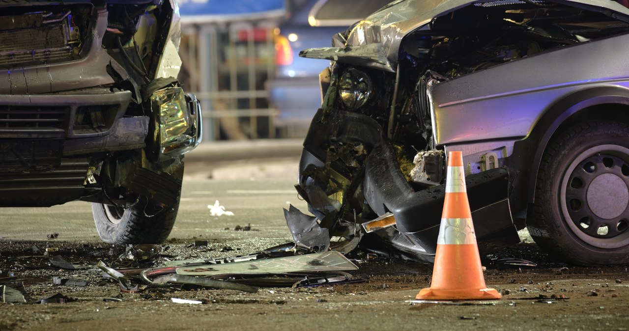 Troje młodych ludzi zginęło w Grochowem. Co ze sprawcą wypadku?