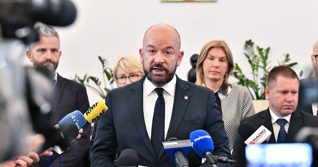 Wrze w Platformie. Została wykluczona z partii