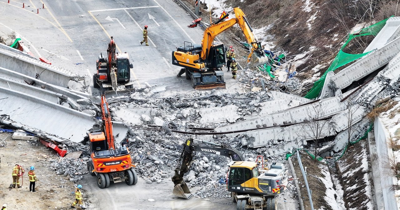 Runął fragment wiaduktu w Korei Płd. Są zabici i ranni
