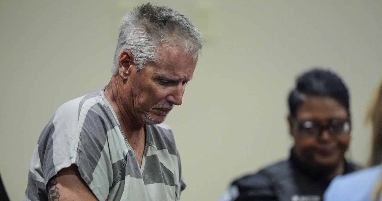 Ojcu grozi 180 lat więzienia. Pierwszy taki przypadek w historii USA