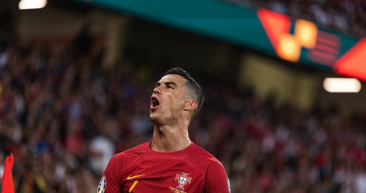Ronaldo zdystansował Messiego. Pierwszy w historii futbolu