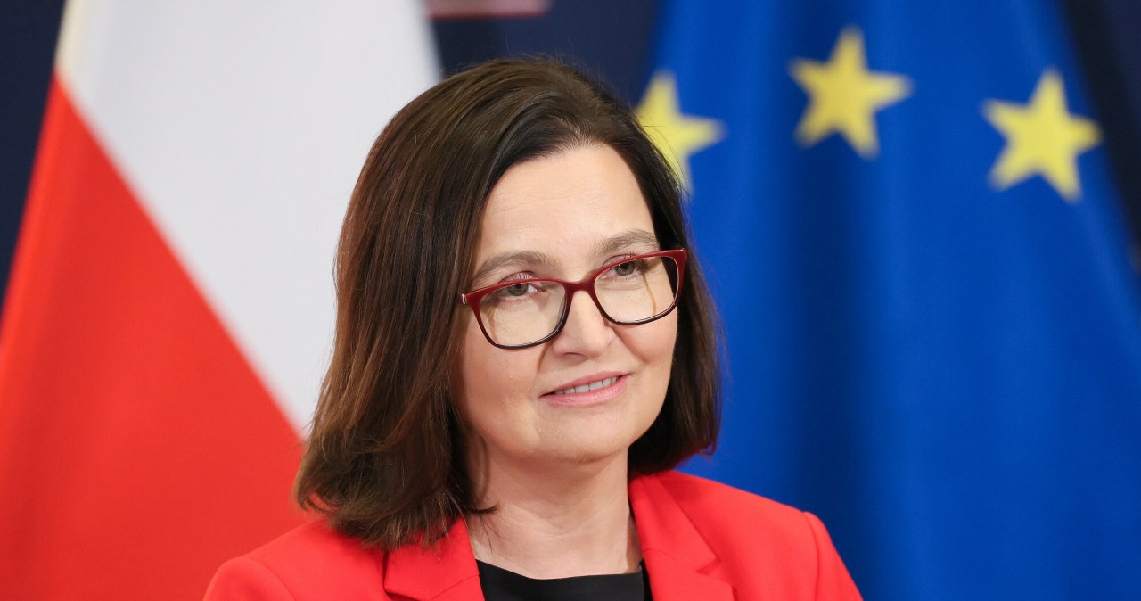 "Musimy oduczyć się zgniatania puszek oraz butelek". Jutro rusza system kaucyjny