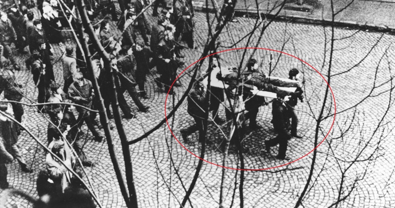 Grudzień '70 w Gdyni: Między cenzurą a prawdą o masakrze