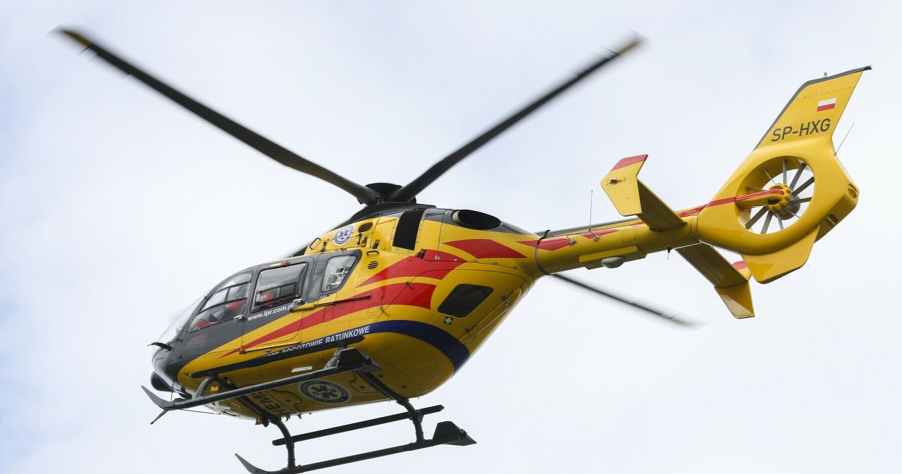 Nastolatek porażony prądem. Wspiął się na metalowy most