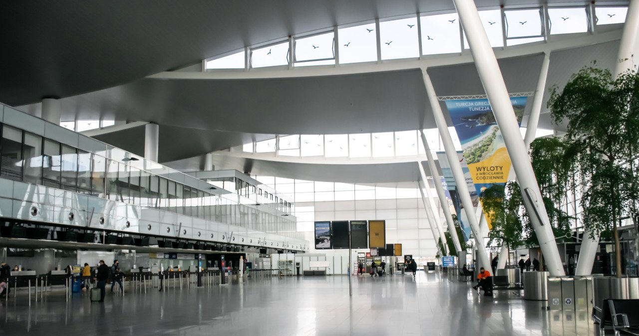 Od niedzieli całkowicie zamykają ważne lotnisko w Polsce