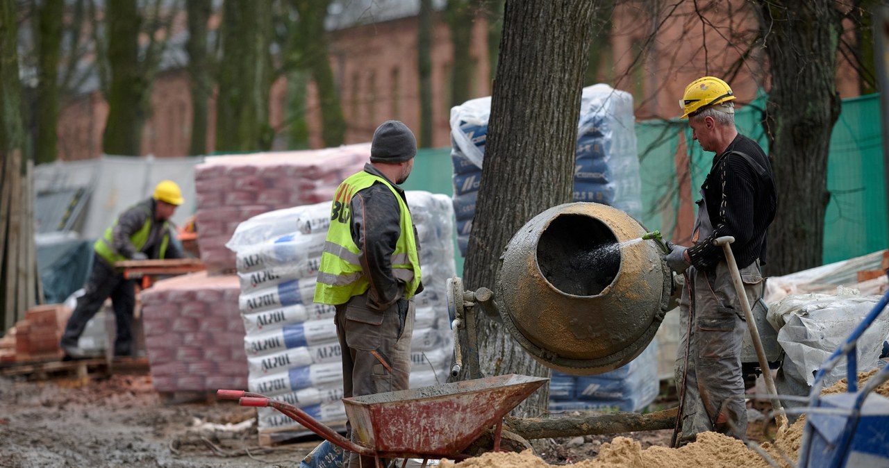 ​Bezrobocie lekko w górę. GUS podał dane