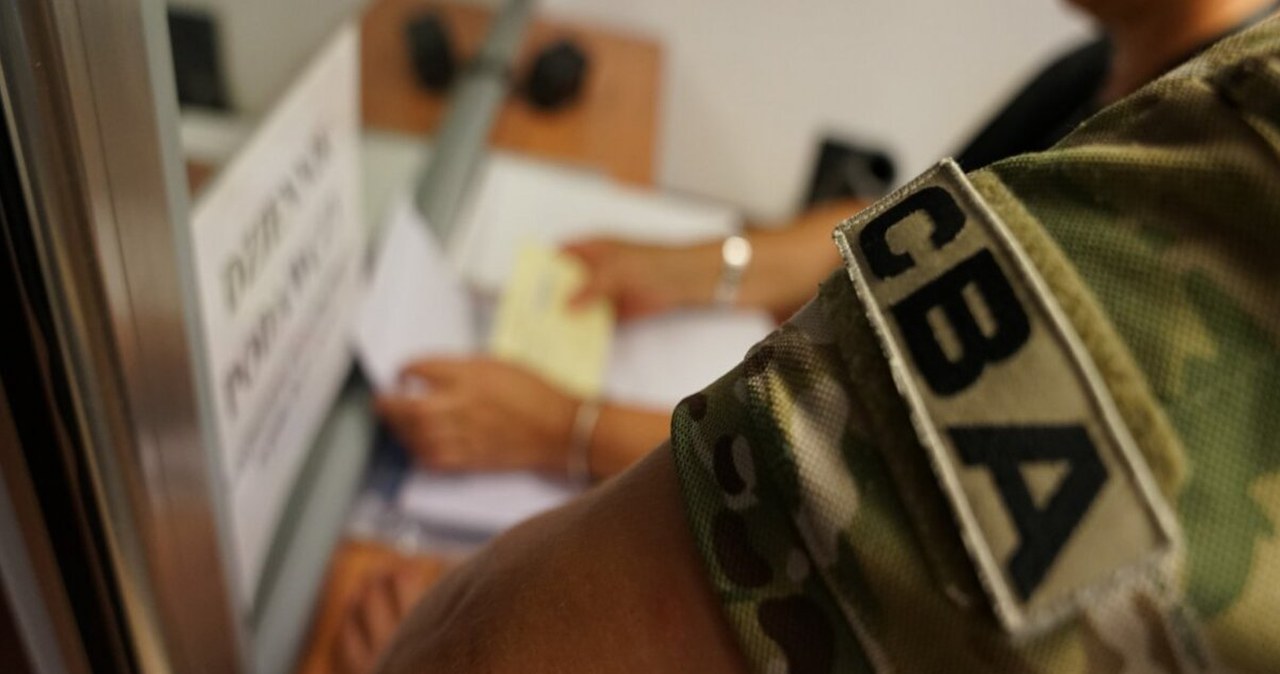 ​Wzięli pieniądze na grę w wirtualnym świecie. Zatrzymało ich CBA