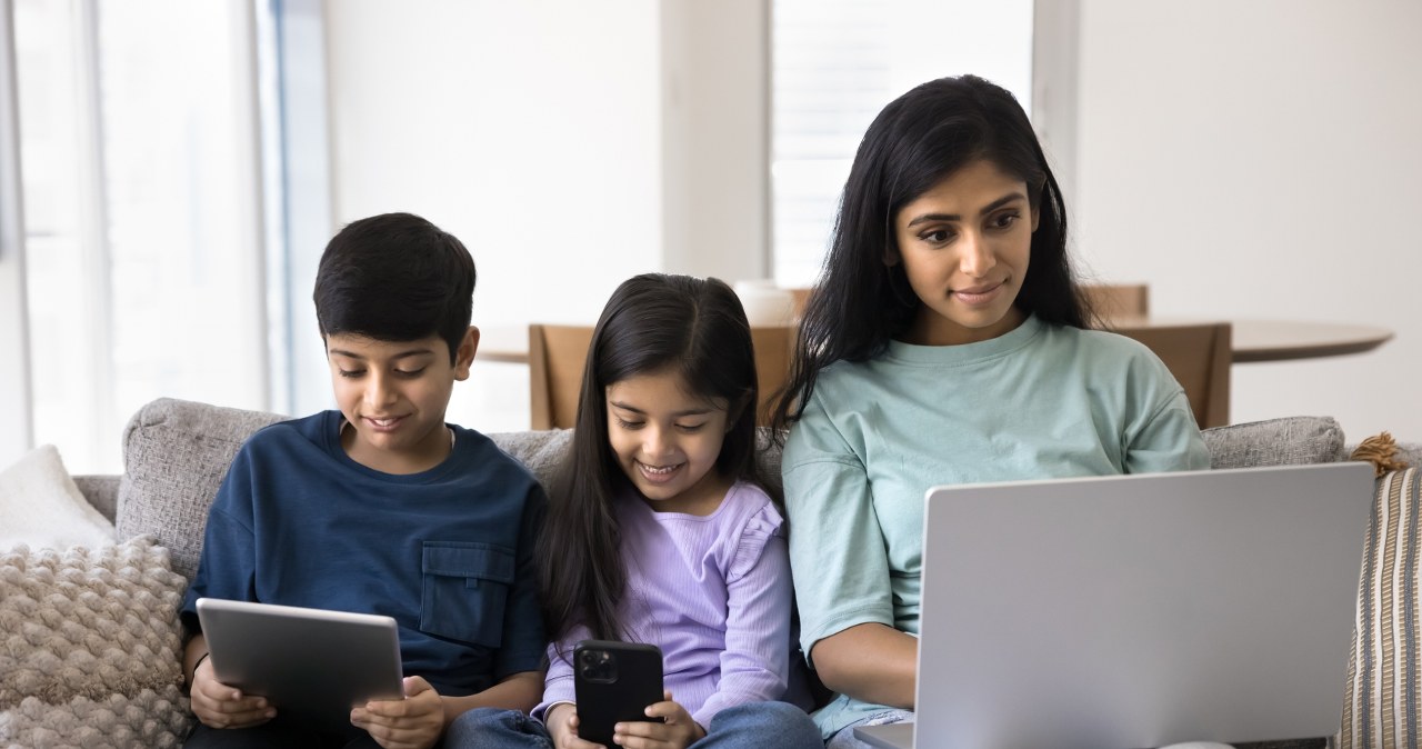 Indie dokręcają śrubę platformom społecznościowym. 3 godziny na reakcję