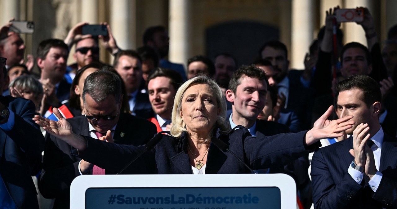 W Paryżu dwie demonstracje, w obronie Le Pen i przeciwko skrajnej prawicy