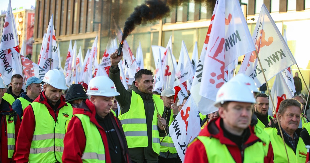 170 tys. zł za odejście z kopalni. Tysiące pracowników PGG zainteresowanych odprawami