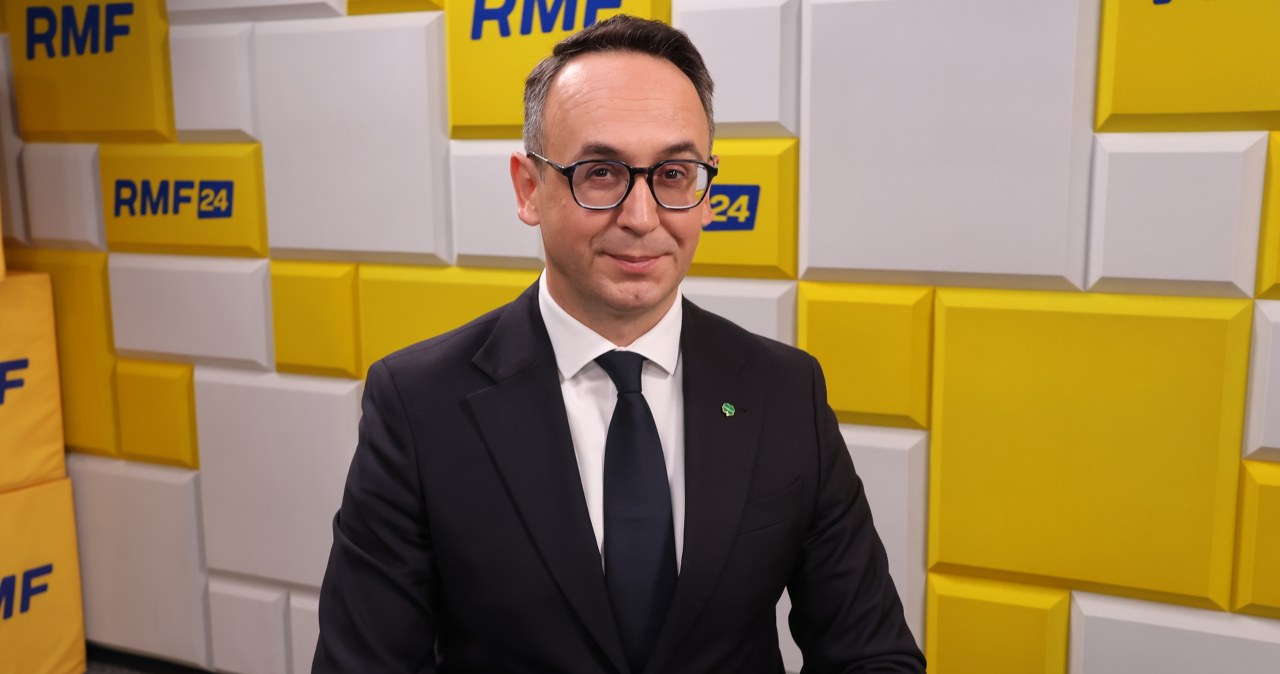 Będą zwolnienia w PKP Cargo? Minister Klimczak zabrał głos