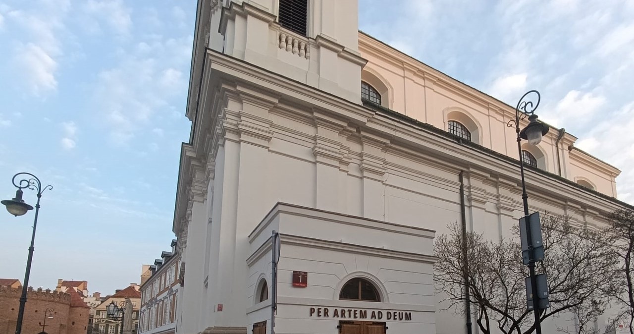 Najmniejszy zabytek Warszawy odzyskał dawny blask. Odkryto tajemniczą piwnicę