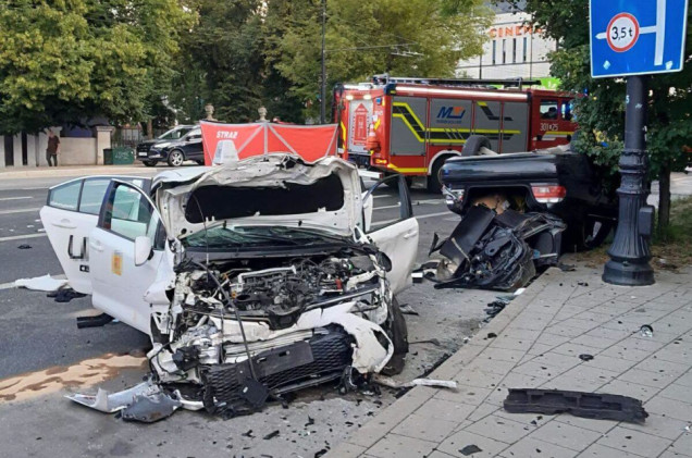 Szokujące ustalenia po wypadku w Lublinie. Zginęła 17-letnia pasażerka BMW