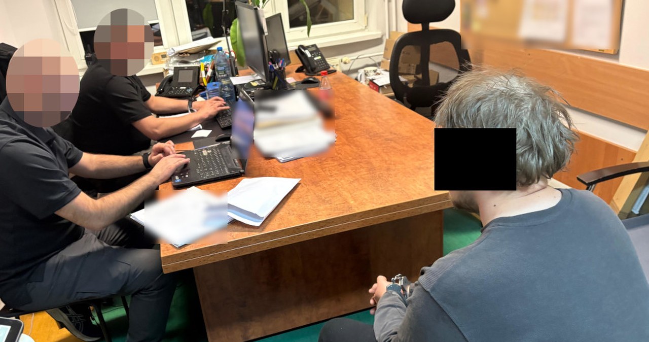 Skandal w warszawskiej kawiarni. 25-latek nagrywał koleżanki w toalecie