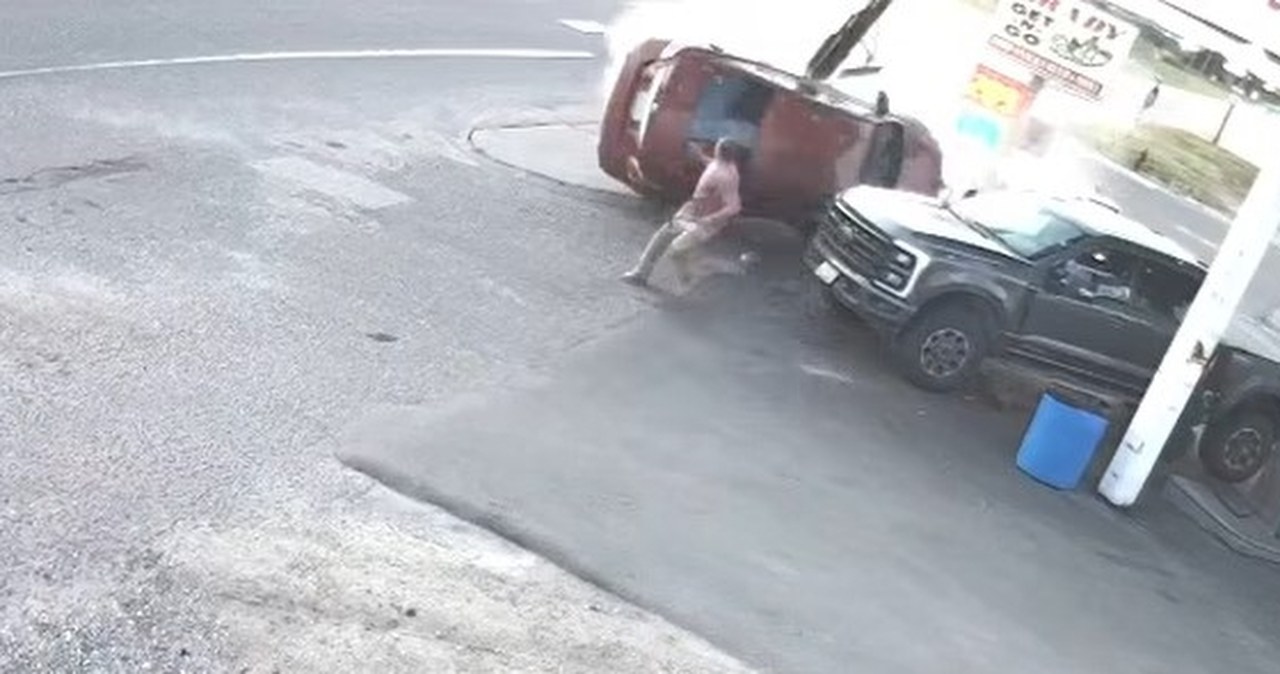 O krok od tragedii na stacji benzynowej. Groźną sytuację nagrały kamery