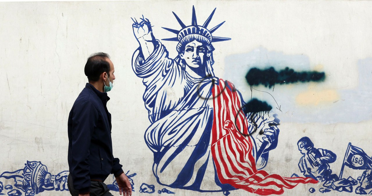 "Natychmiast opuść Iran". Pilny apel do Amerykanów