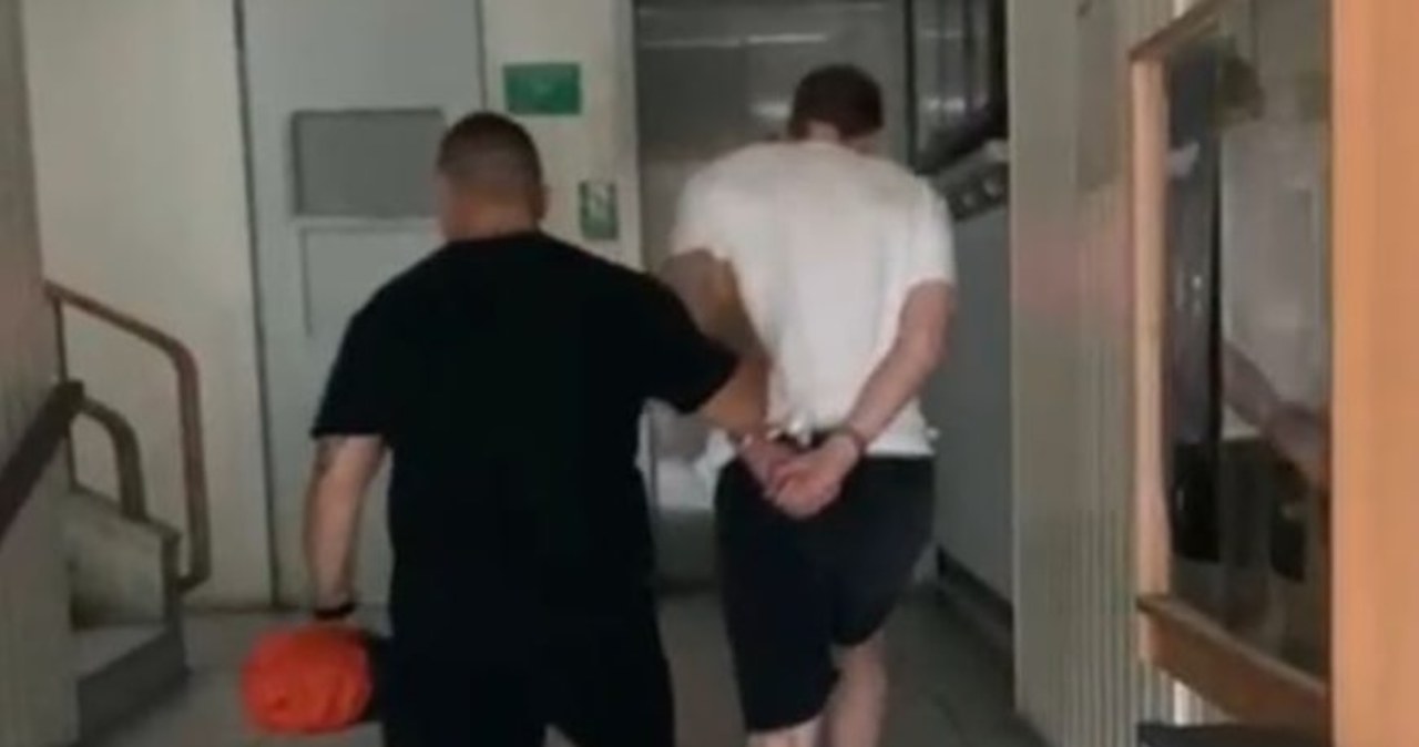 Posłowie otrzymali pogróżki bombowe. Policja zatrzymała ich autora