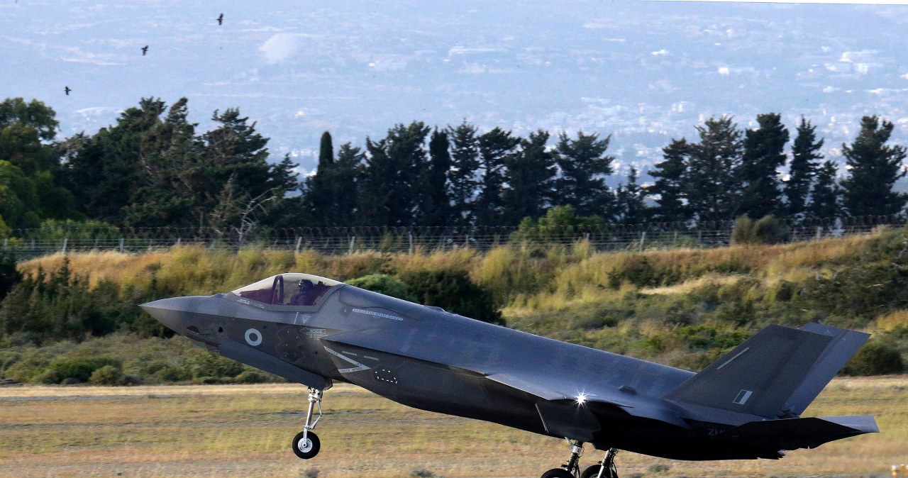 Niespokojnie na Cyprze. Znów zawyły syreny w bazie RAF, ewakuacja lotniska w Pafos