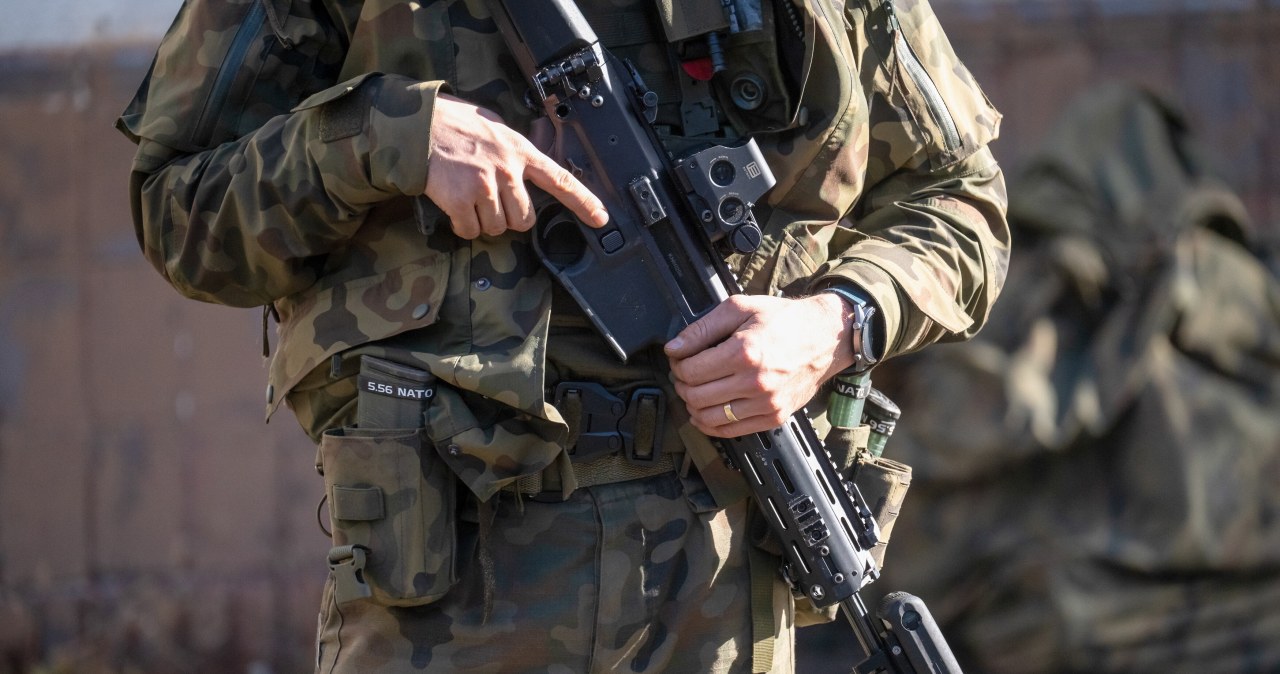 Byli wojskowi w rękach funkcjonariuszy CBA