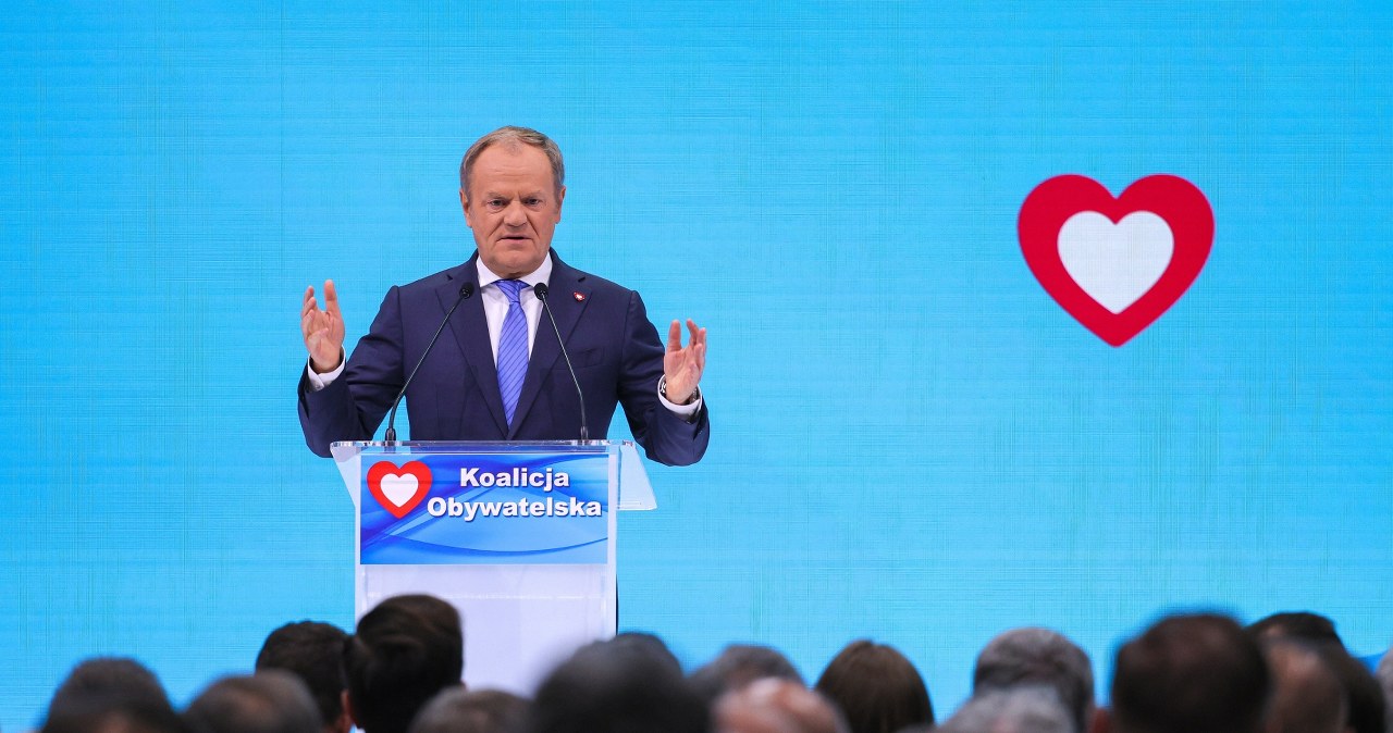 ​Tusk ogłasza zjednoczenie. Nowa partia i nowe logo