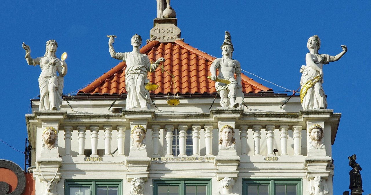 Ma bogatą historię i świetną lokalizację. Złota Kamienica nadal czeka na kupca